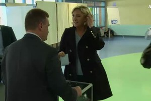 Europee, Marine Le Pen vota in Francia (ANSA)