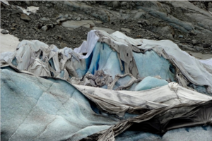 Esempio di copertura di un ghiacciaio (fonte: Giovanni Baccolo) (ANSA)
