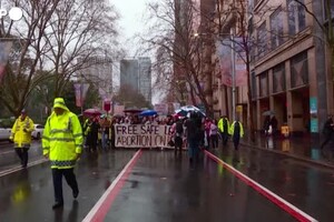 Aborto, Australia: manifestazione contro la decisione della Corte Suprema Usa (ANSA)