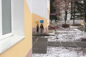 Le opere di Tvboy nelle strade di Kiev, Bucha e Irpin (ANSA)