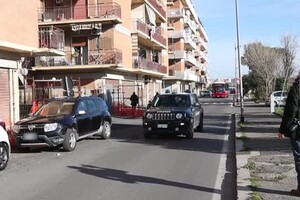 Roma, 48enne ucciso a colpi di pistola in un agguato a Ostia (ANSA)