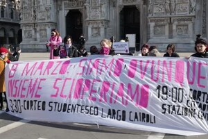 'Non Una di Meno' in Piazza Duomo: 