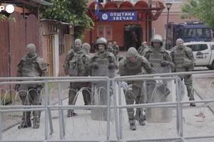 Kosovo, Nato: rafforzata la sicurezza attorno al municipio di Zvecan (ANSA)