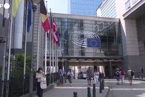 Missione di Fitto a Bruxelles, si tratta con la commissione (ANSA)