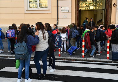Una scuola a Genova (ANSA)