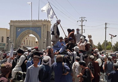 Afghanistan, 'Talebani sono a 11 km da Kabul' (ANSA)