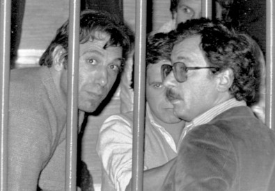 Corrado Alunni con il suo difensore (18 ottobre 1980) (ANSA)