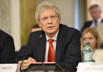 L'ambasciatore russo in Italia Sergey Razov (ANSA)
