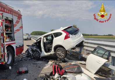 Due morti in incidente A7, auto contromano probabile causa (ANSA)