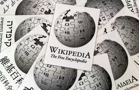 Wikipedia in tutte lingue con un algoritmo © ANSA