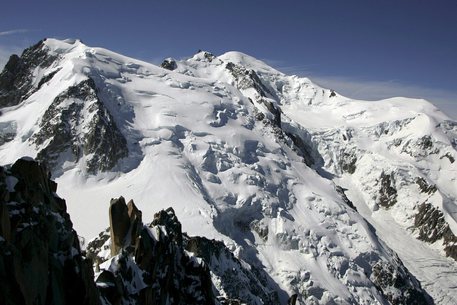 Montagna: 5 alpinisti morti su versante francese Bianco © EPA