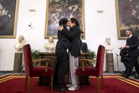 Rome mayor Marino transcribes gay civil union (foto: ANSA)