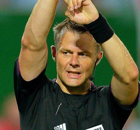 L'arbitro olandese Bjorn Kuipers (foto: ANSA)