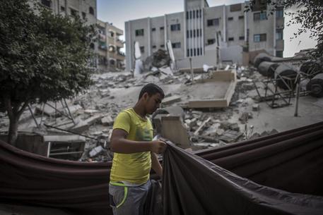 Distruzione a Gaza - Foto: EPA/OLIVER WEIKEN (foto: EPA)