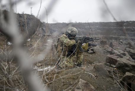 Un soldato ucraino. Immagine d'archivio © EPA