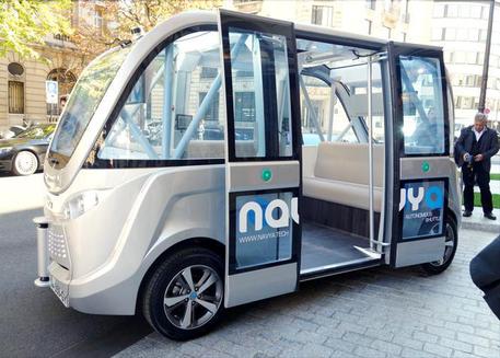 Bus guida autonoma, Navya batte Google e Apple © ANSA