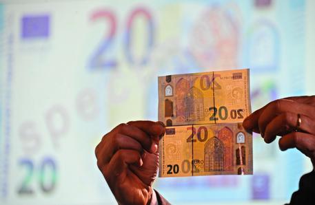 Bankitalia: presentata la nuova banconota da 20 euro © ANSA