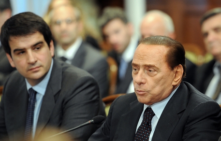 Silvio Berlusconi e Raffaele Fitto in una immagine d'archivio Ansa/Claudio Onorati © ANSA