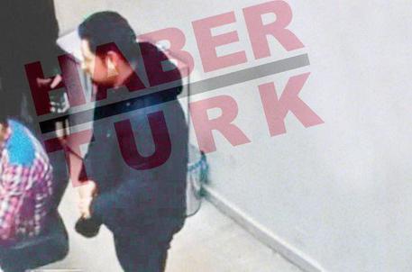 Il presunto kamikaze secondo quanto indicato dalla stampa turca © ANSA
