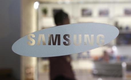 Samsung: conti record, +72% utili operativi trimestre © AP
