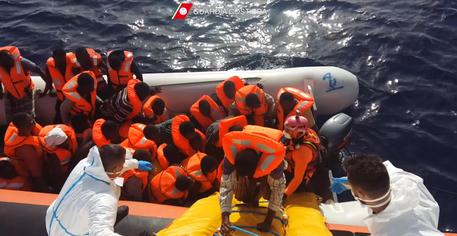 Migranti, sono 3.740 morti e dispersi nel Mediterraneo nel 2016 © ANSA