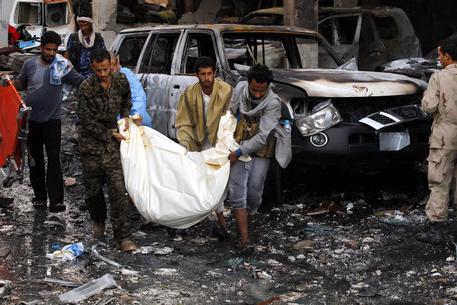 Yemen: raid saudita su funerale, 155 morti © EPA