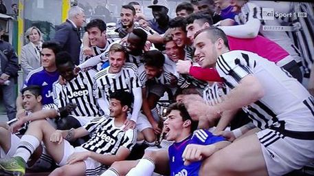 Viareggio Cup 2016, vince la Juventus (frame da Raisport) © Ansa