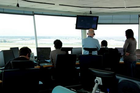 IIntelligenza Artificiale misura stress controllori di volo © ANSA