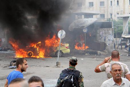 Siria, più di 100 vittime in 3 attentati a Tartus e Jableh © EPA