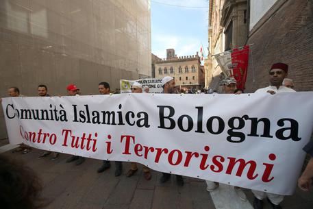 Strage Bologna: anche la comunit islamica in corteo © ANSA