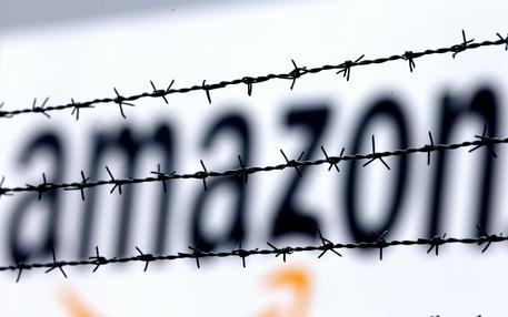 Accordo con Entrate. Amazon paga 100 milioni tasse © AP