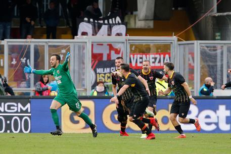 Brignoli e il gol al Milan: Un tuffo a occhi chiusi.. © ANSA