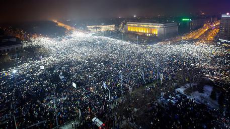 Le proteste di piazza in Romania © ANSA 