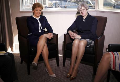 Theresa May a destra e Nicola Sturgeon © AP