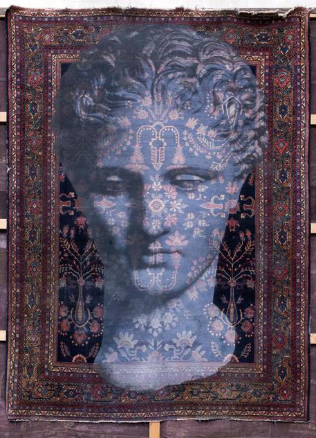 Luca Pignatelli - Persepoli (tappeto) © ANSA