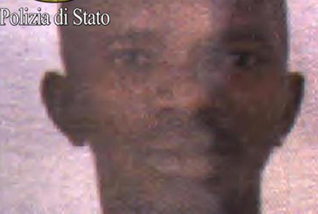 Saidou Mamoud Diallo, 29enne della Guinea Bissau, colpevole di aver tentato di accoltellare un  poliziotto alla stazione Centrale di Milano, 17 Luglio 2017 © ANSA