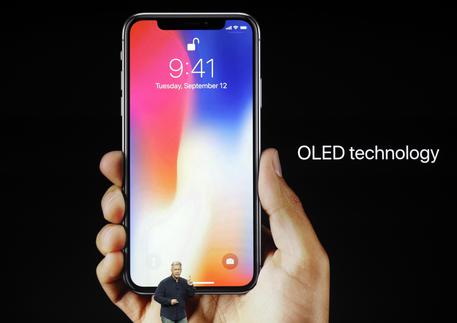 Apple, verso addio 'Touch ID' nel 2018 © AP