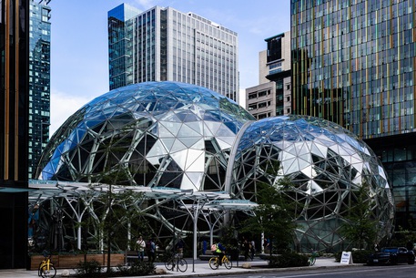 Il quartier generale di Amazon a Seattle (fonte: Biodin) © Ansa