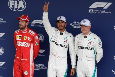 Formula 1, Gp Brasile: pole Hamilton, Vettel secondo © EPA
