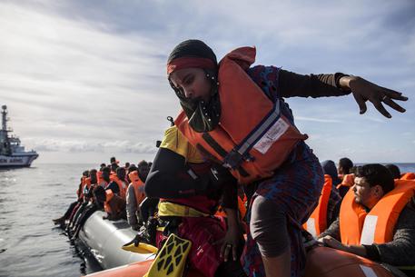 Operazioni di salvataggio di migranti, foto archivio © AP