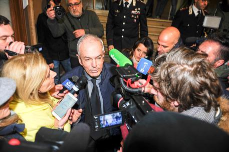 Il procuratore di Macerata Giovanni Giorgio parla con i giornalisti © ANSA