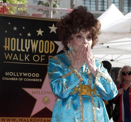 Per Gina Lollobrigida una stella su Walk of Fame © EPA