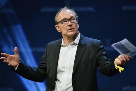 Tim Berners Lee, web è arma e va regolamentato © ANSA