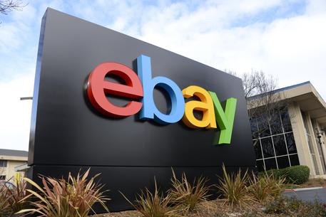 eBay taglia le stime dei ricavi del 2018 © ANSA