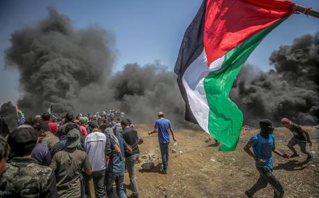 Scontri a Gaza © EPA