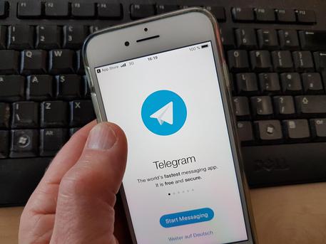 Telegram sfida Facebook, lancerà criptovaluta © ANSA