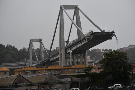 Ponte Morandi, la notizia ANSA di quel giorno © ANSA