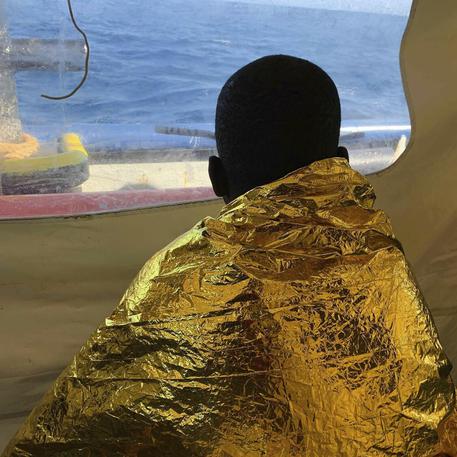 Migranti soccorsi nel Mediterraneo © AP