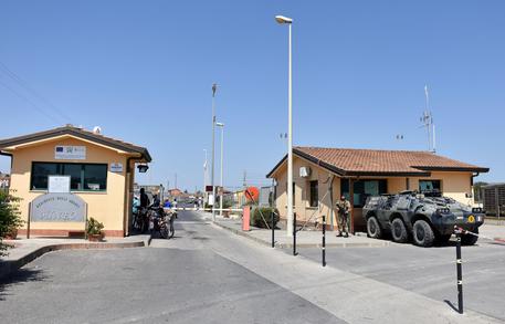 Centro di Accoglienza per Richiedenti Asilo di Mineo (Catania) © ANSA 
