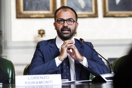 Il ministro dell'Istruzione Lorenzo Fioramonti al Miur © ANSA